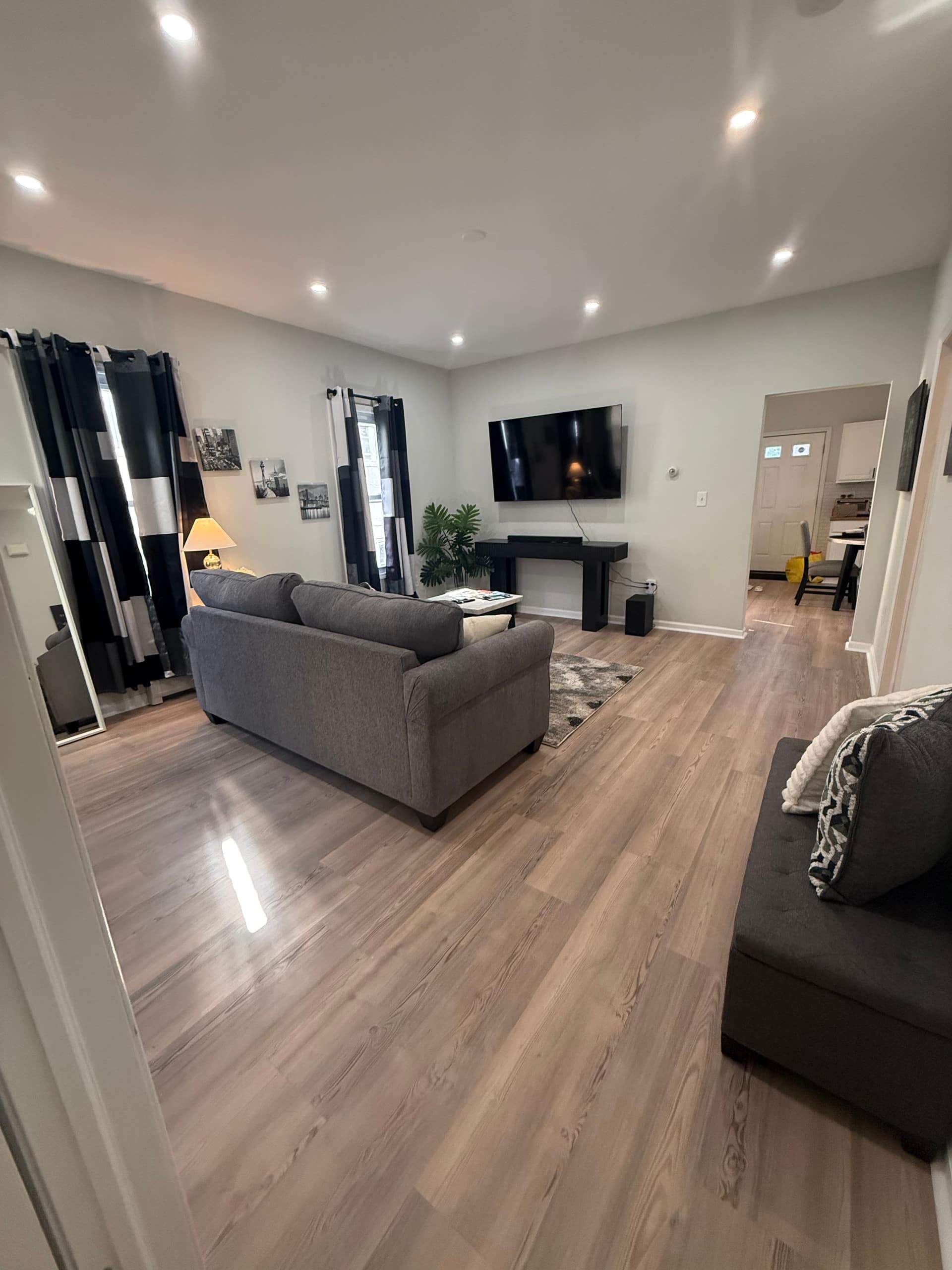Modern apartment close to MetLife|NYC|American Dr