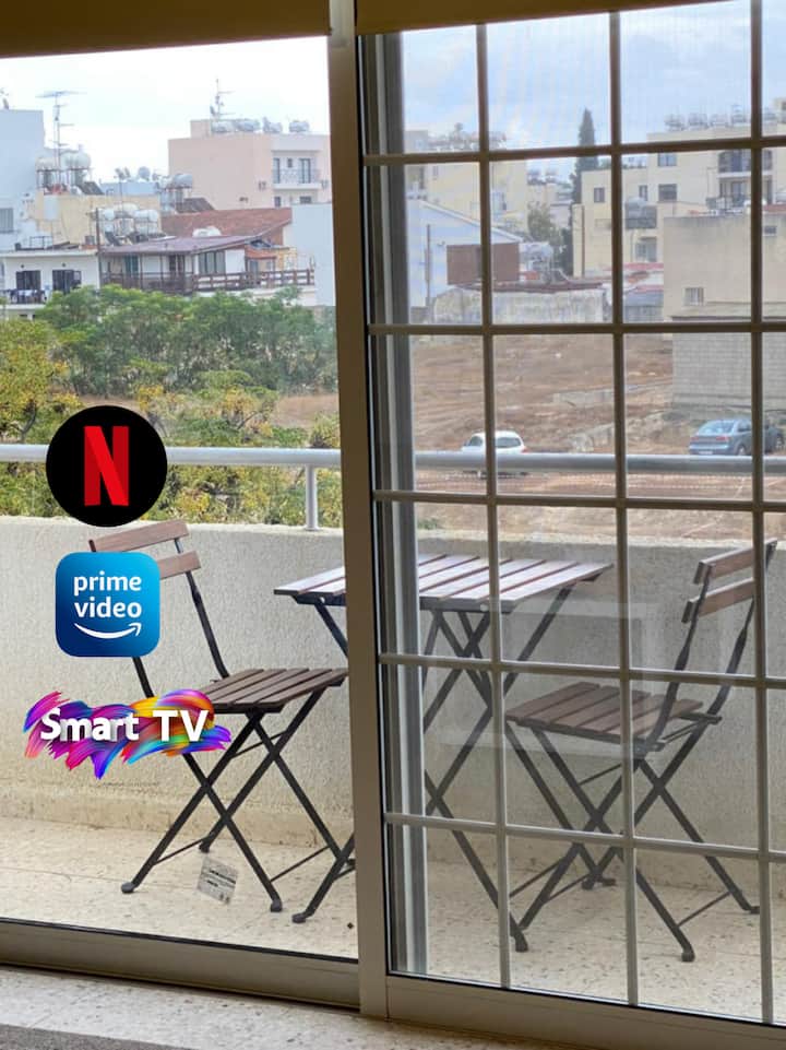 Larnaca Comfort Rooms - 4bdr Apartment - Larnaca