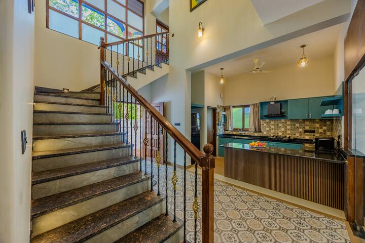 Full kitchen image 4