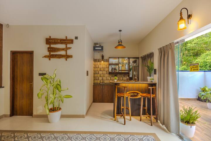 Living room image 4