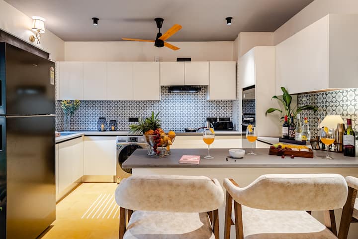 Full kitchen image 4
