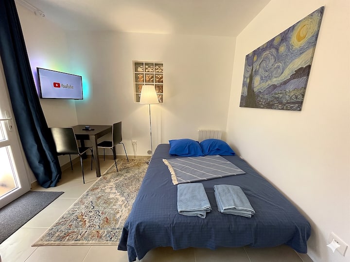 Le Framboisier, Studio Calme à 2 Pas De L'aéroport - Île-de-France