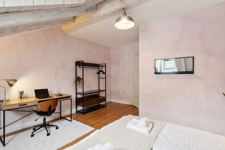 Studio111 Hostel