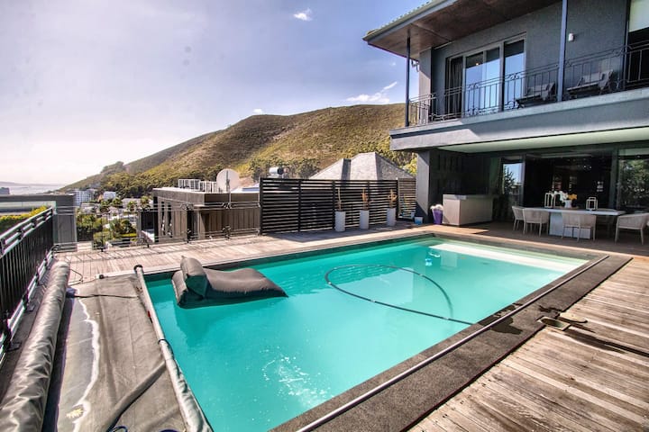 Luxury 6bed | Private Pool | Fresnaye, Cape Town - Camps Bay