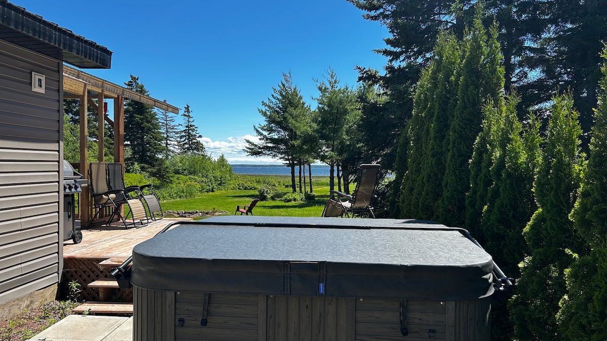 Hot tub on the private deck
