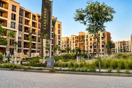 كمبوند تاج سيتي ، مرحلة الليك بارك ، عمارة ٩ ، شقة ٣١ c — 3