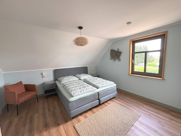 Schlafzimmer 3