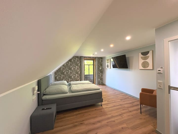 Schlafzimmer 2