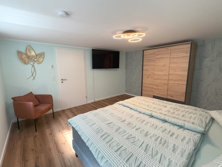 Schlafzimmer 4
