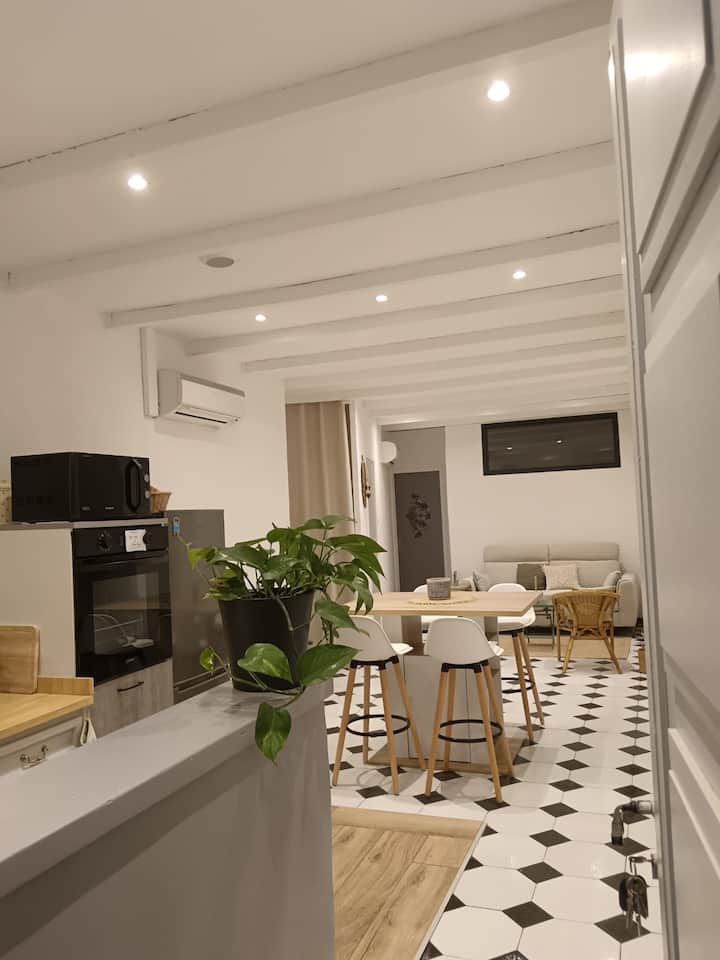 Charmant Appartement Au Cœur Du Village De Mollans - Malaucène