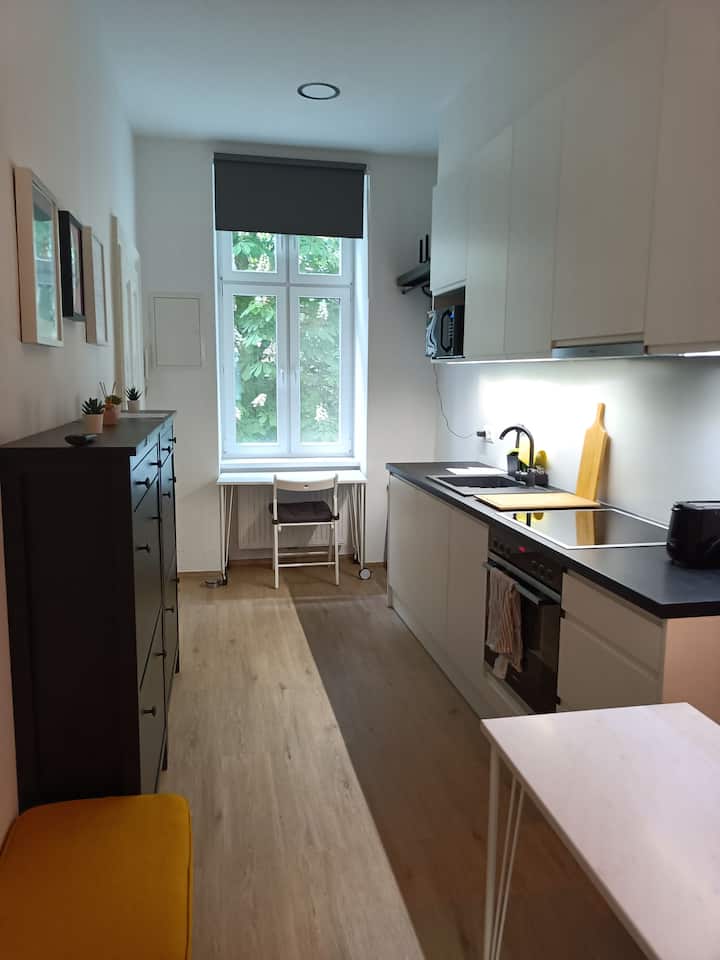 The Cozy Hub At Stadthalle - Small & Beautiful (1) - Viena