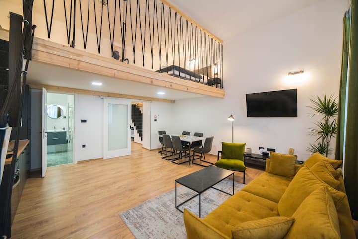 3 Apartments  Group Stay  Up To 17 - Zagreb