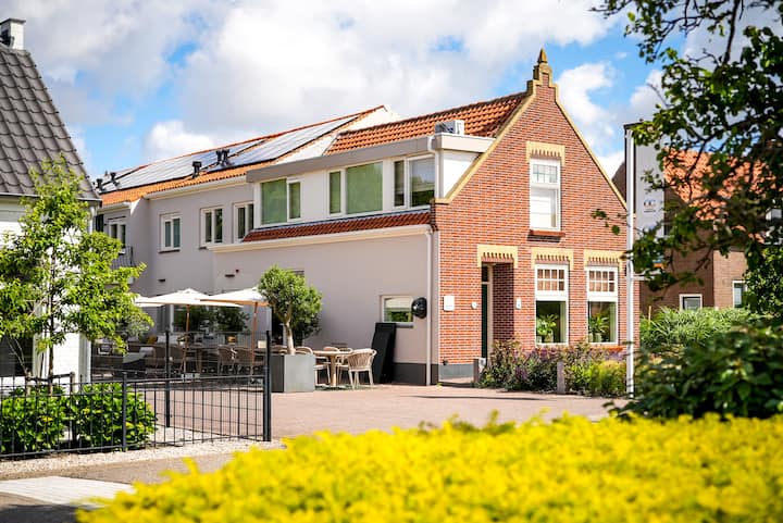 Tweepersoonskamer Met Twee Losse Bedden - Brouwershaven