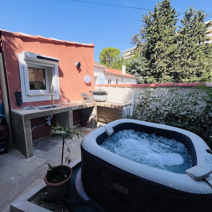 Villa Avec Jacuzzi Parking Terrasse - Le Cannet
