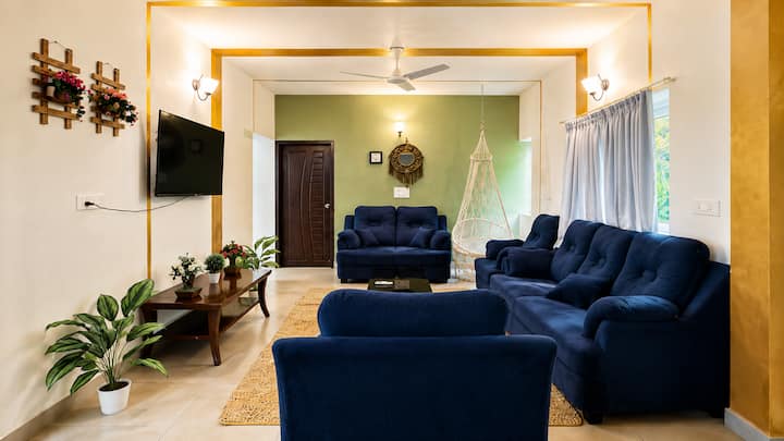 Living room 1 image 6
