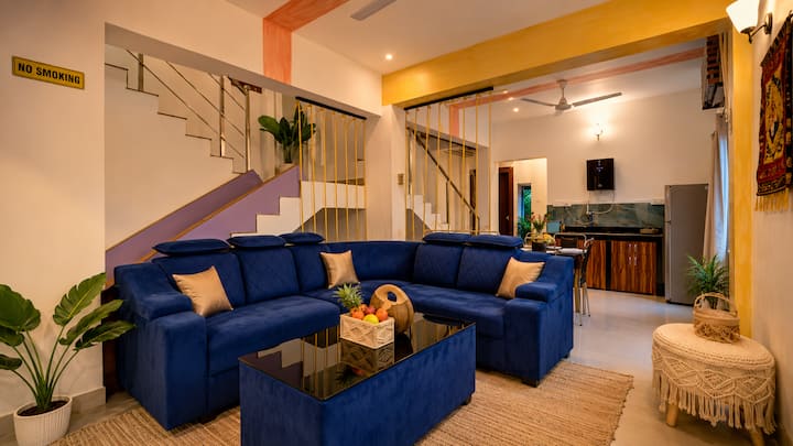 Living room image 3