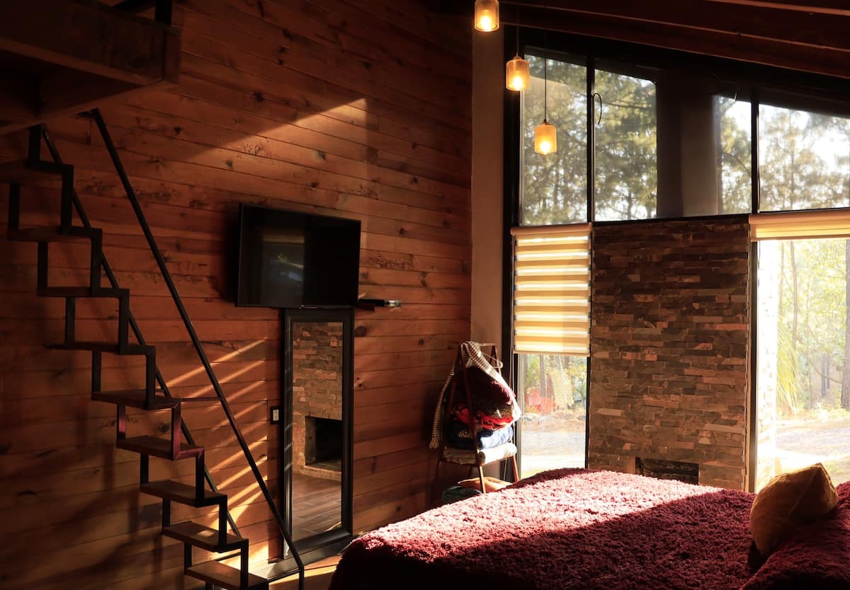 Sierra Luxxe Cabin 5