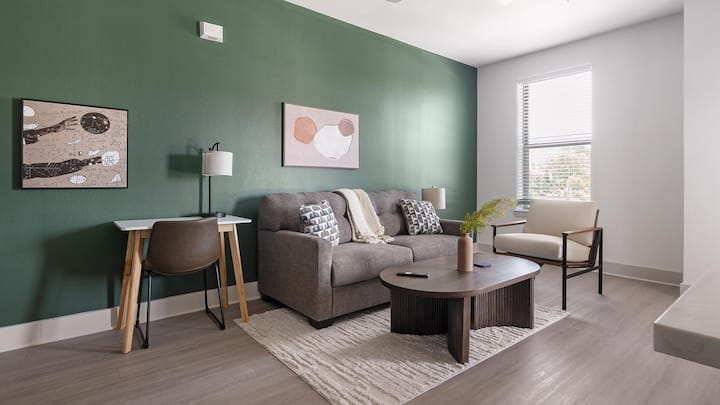 Landing | Incredible 1bd, Gym, Clubhouse - Leander, TX