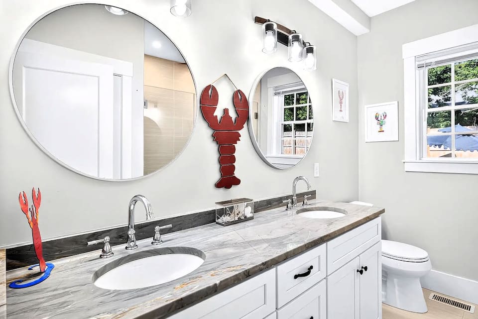 Ensuite bathroom