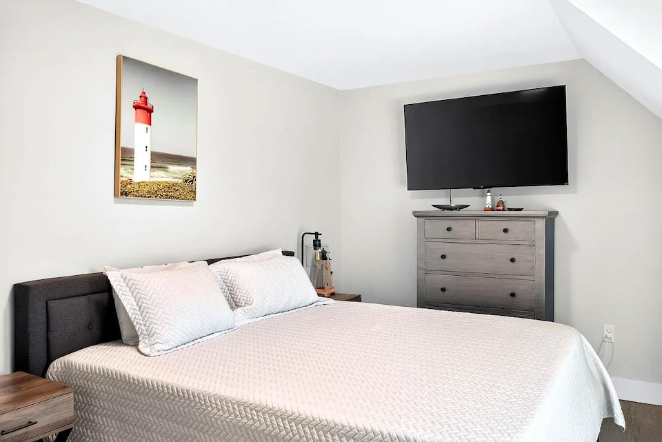 King bed