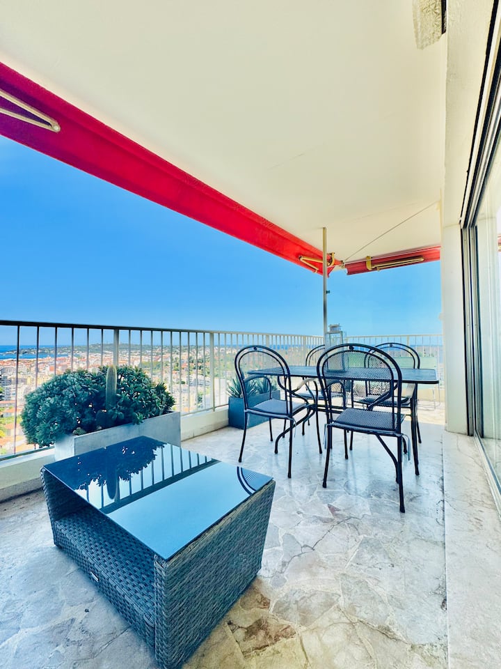 Le Chambord:apt Standing 4 Prs Vue Mer Panoramique - Antibes