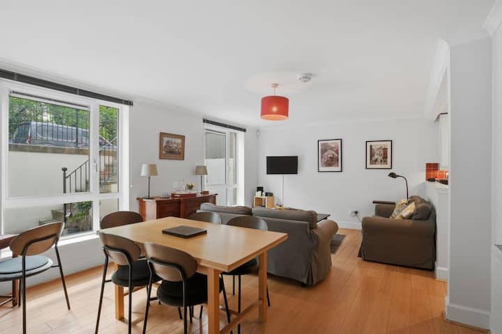Quiet, City Center Apartment - Edinburgh