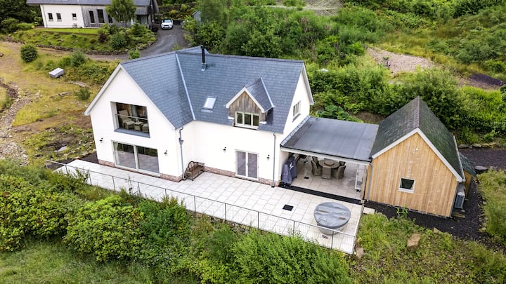 Esox Cottage - Inveraray