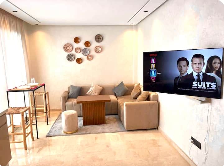 Premium
Long Séjour
Sécurisé
Personne Respectueuse - Casablanca
