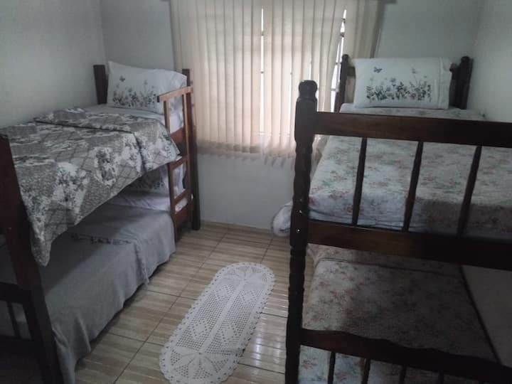 Dhomë gjumi 2