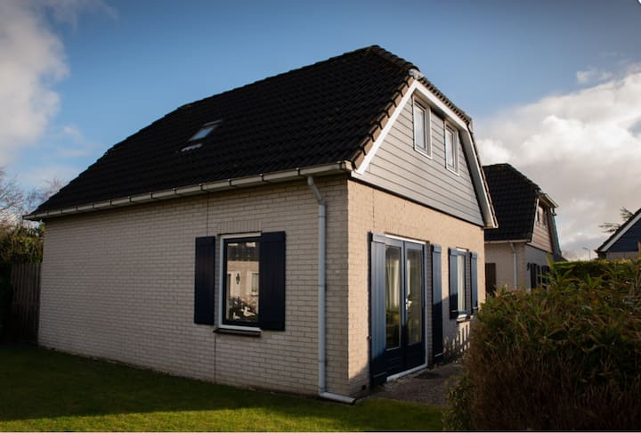 Lichte Woning In De Badplaats Ouddorp - Ouddorp