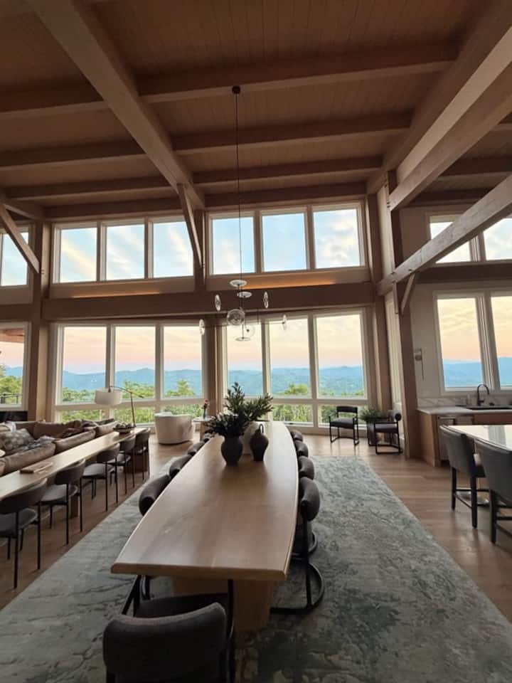 Take A Deep Breath At Eagles Nest- Sleeps 24,lux - Beech Mountain, NC