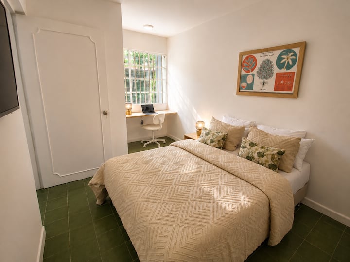 Coffee Roastery Apartment | Central | Free Coffee - Colombia