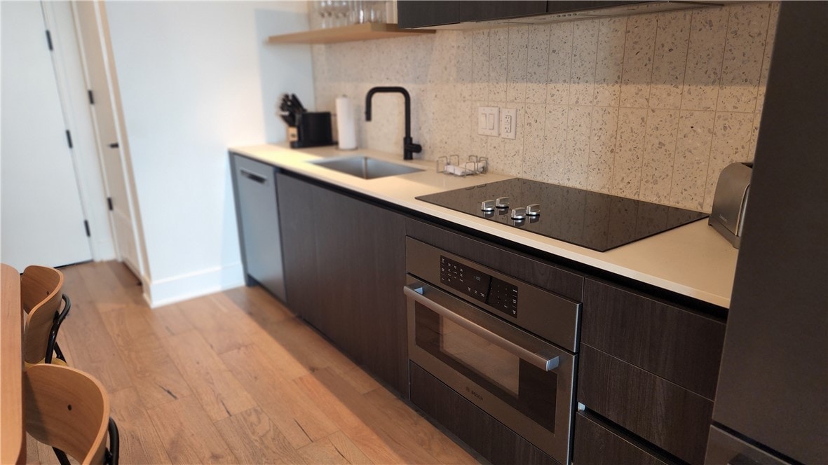Luxury Natiivo Condo:RoofTopPool+ Rainey+LakeViews