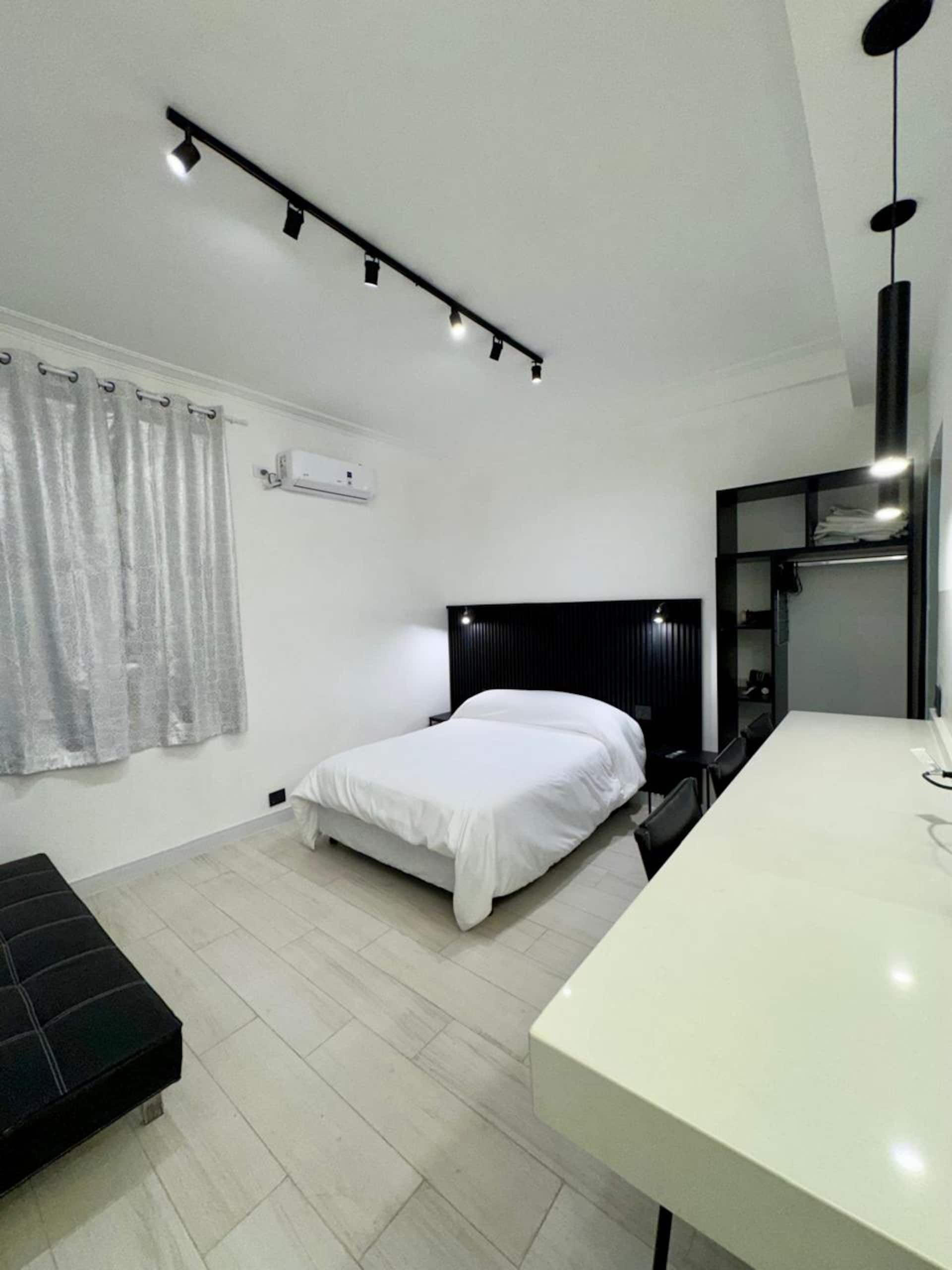 Studio ejecutivo con AC