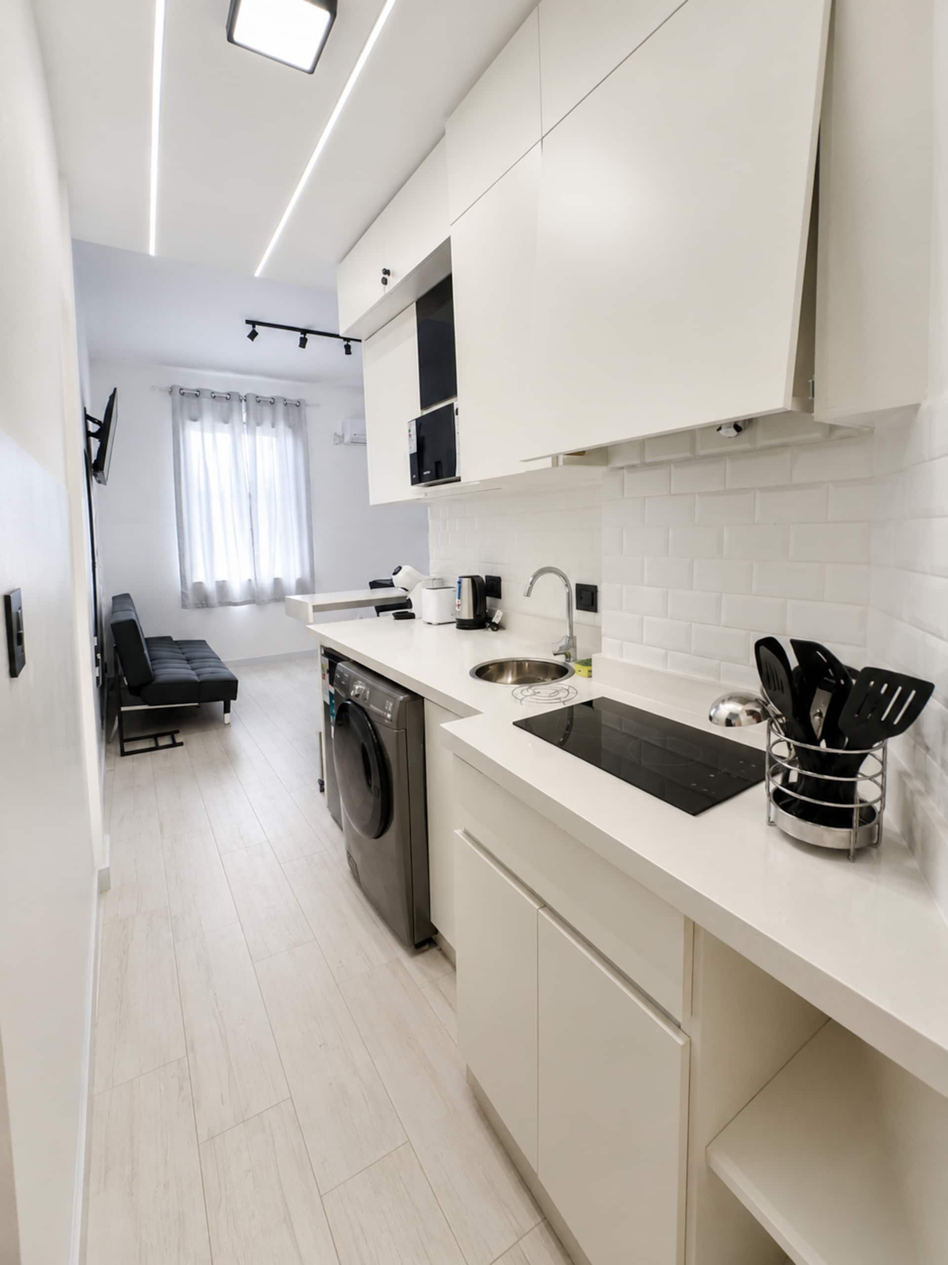 Executive studio with AC