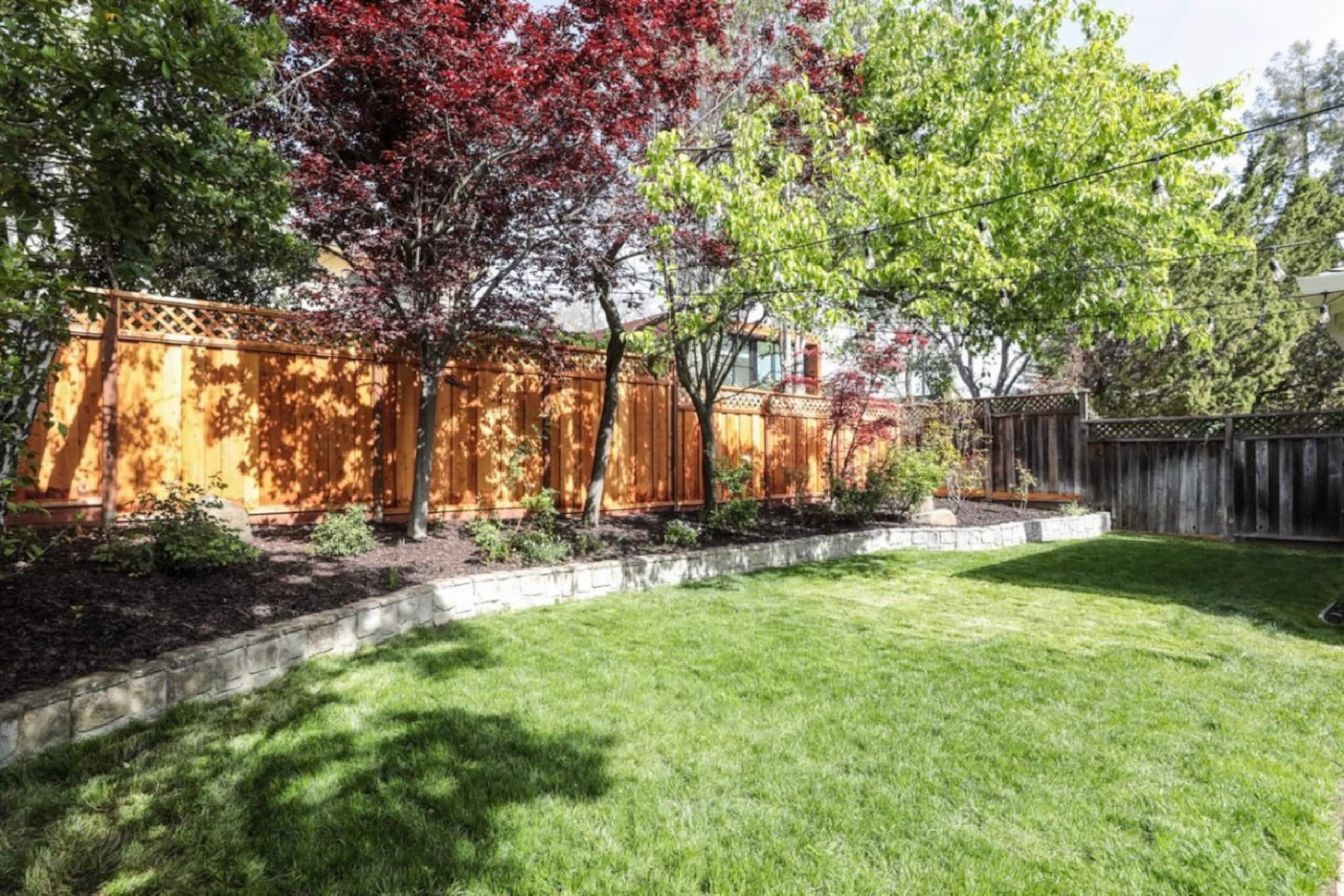 Bright West Menlo Park Home Near Stanford - Photo 13