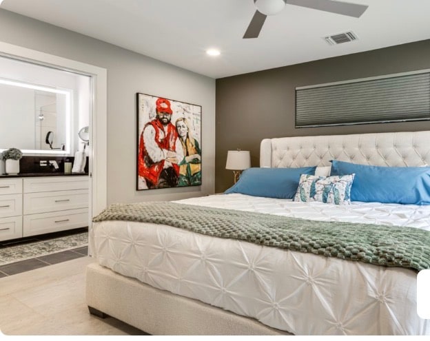 South Congress Retreat w/ Hot Tub + Dog Friendly