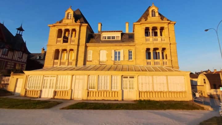Grande Chambre Sur Mer Fraîcheur Garantie - Lion-sur-Mer