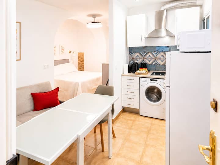 Carmona Historic Center | Ground Floor A/c & Wifi - Carmona