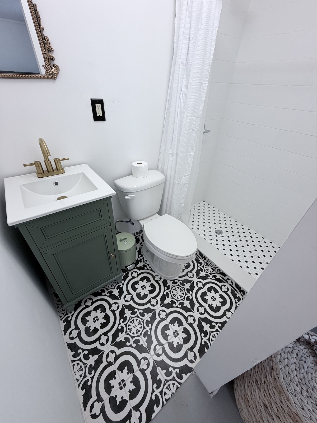 Cozy Private Studio
