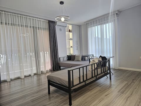 Popular Airbnb listing: Verë Smart Studio | 15 min walk from city center in Njësia Bashkiake Nr. 8