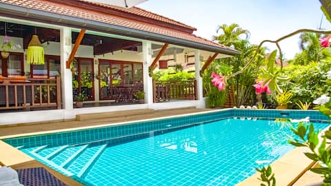 Malee Beach B7 -a few minutes walk from Long Beach