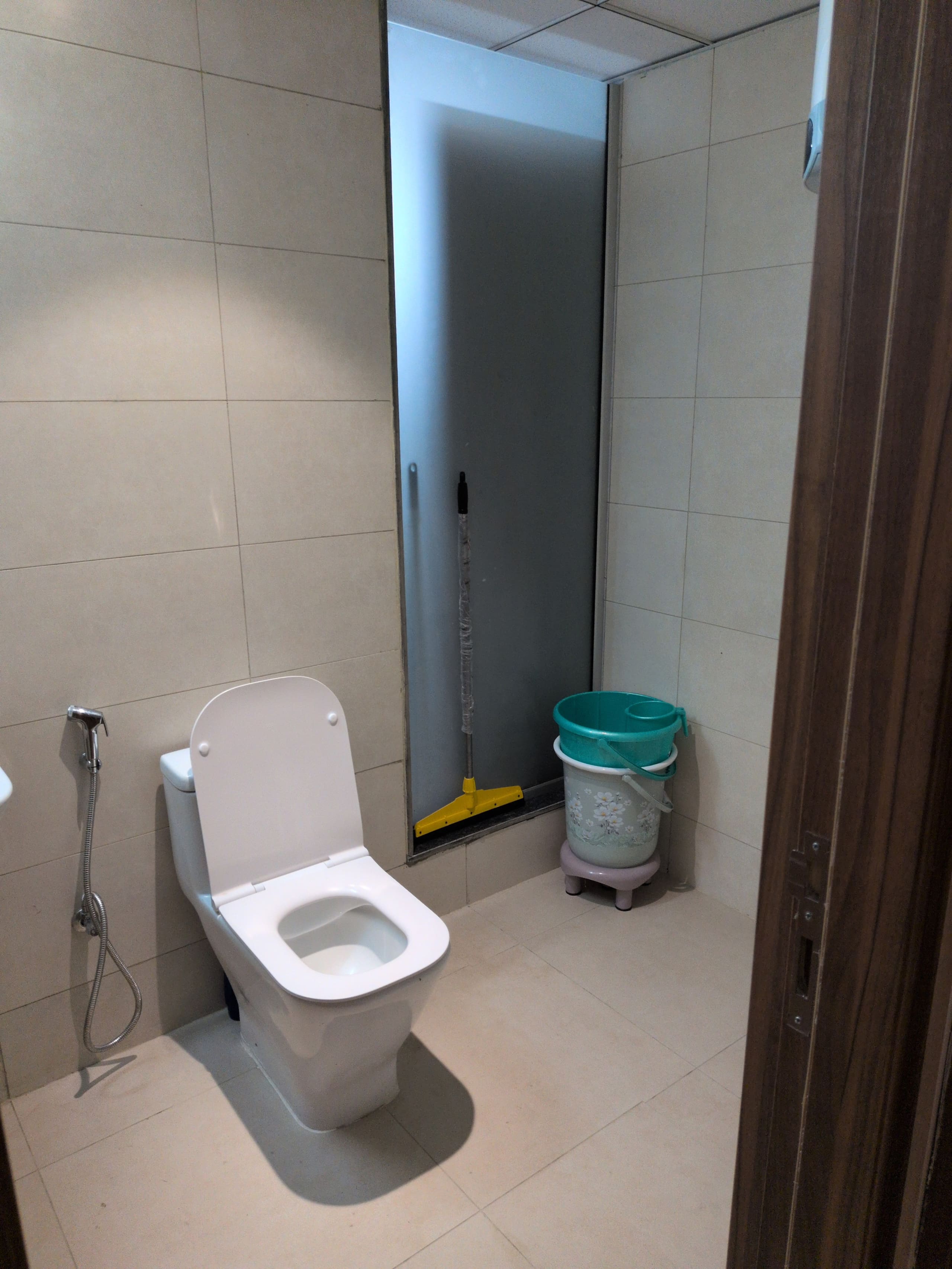 Bathroom one, view towards the WC