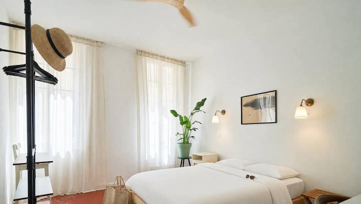 Hanoi  Chambre Privée, Terrace Partagée, Noaille - Marseille