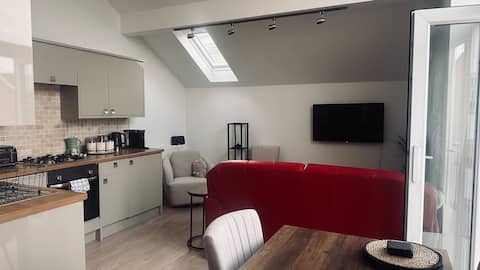 Top performing Airbnb: Coastal Retreat in Cromer - Sea View & Parking in Cromer