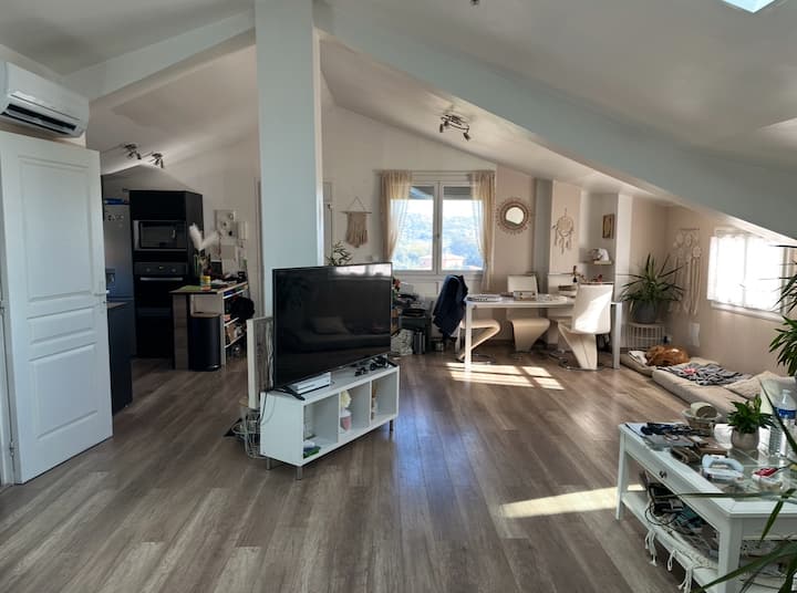 Location Appartement Avec Jardin Parking - 그라스
