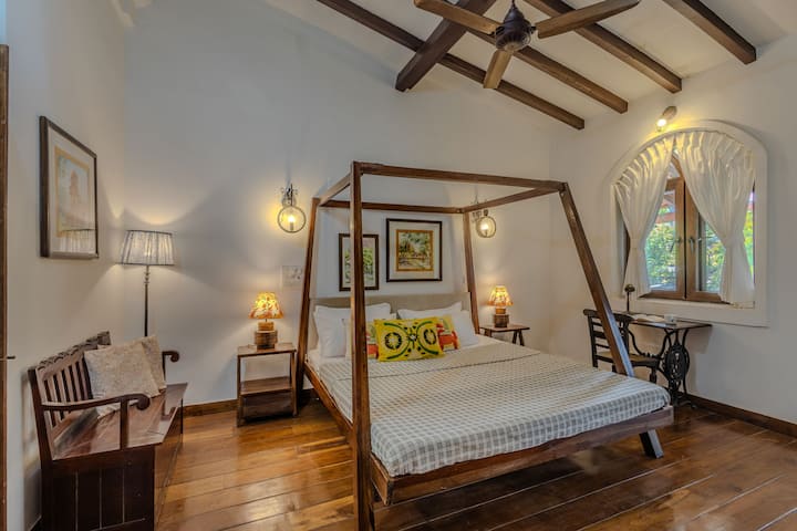 Bedroom 1 image 1