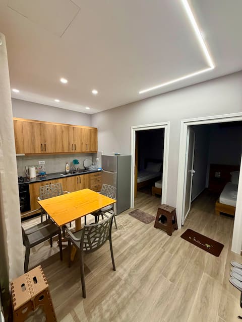 Top Airbnb: Sunset Hill Villa in Lukovë
