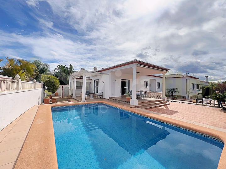Fantástico Chalet Cerca Del Mar En El Vergel - Dénia