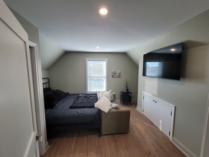 1 Bedroom 1 Bath Luxury Studio Apartment - Boston, MA